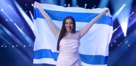 La representante de Israel en Eurovisión 2025, Yuval Raphael, cuando ganó en enero el concurso israelí que selecciona al representante&nbsp;