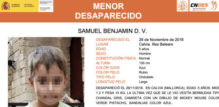 Cartel del menor desaparecido hecho por el Centro Nacional de Desaparecidos (CNDES)