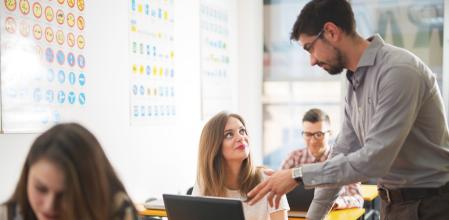 Existen numerosas salidas en el ámbito de la seguridad vial y la movilidad, tanto en entidades públicas como privadas