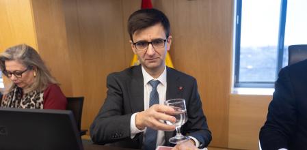 El presidente de la Corporación RTVE, José Pablo López, comparece ante la Comisión Mixta de Control Parlamentario de la Corporación RTVE y sus Sociedades, en el Congreso de los Diputados, a 30 de enero de 2025, en Madrid (España). López comparece para exponer las líneas generales de actuación en su mandato al frente de la Corporación RTVE.