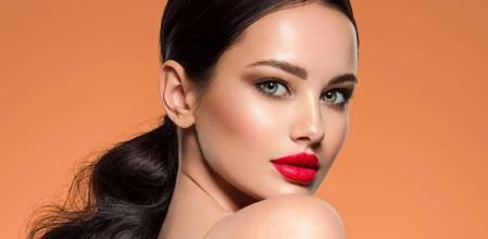 Mercadona da protagonismo a los labios con su nueva colección navideña de edición limitada