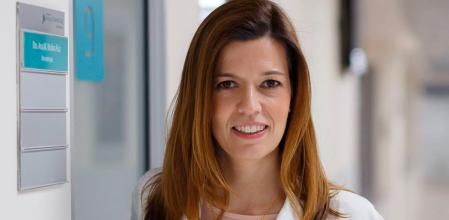 Ana Molina, dermatóloga