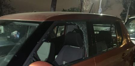 Imagen de uno de los vehículos vandalizados