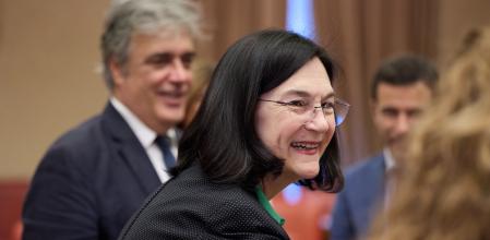 La presidenta de la Comisión Nacional de los Mercados y Competencia (CNMC), Cani Fernández, llega a comparecer en la Comisión de Economía, Comercio y Transformación Digital, en el Congreso de los Diputados, a 19 de septiembre de 2024, en Madrid (España).