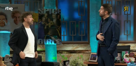 Desde los gatillazos hasta el dinero negro, José Mota y Broncano se sometieron a un intercambio de preguntas personales sin censura