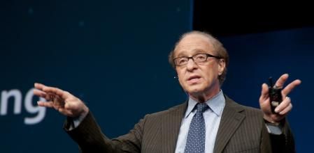 Ray Kurzweil en una conferencia