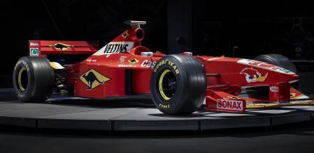Villeneuve consiguió un quinto puesto en el debut del coche en la primera carrera de la temporada en Australia.