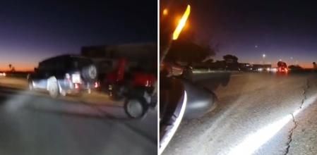 La mala incorporación de un todoterreno con un remolque a una rotonda de Huelva que provoca un accidente