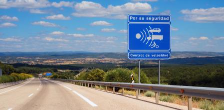 El radar que más multas tramita de toda España está en Madrid.