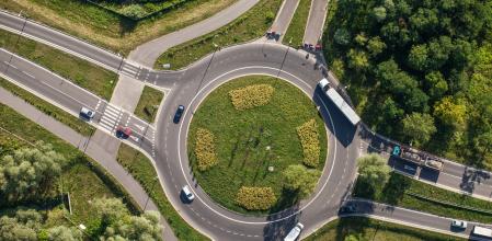 Una rotonda de Segovia se ha hecho viral en redes por su aparente falta de utilidad