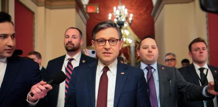 El presidente de la Cámara de Representantes, Mike Johnson, después de la aprobación del anteproyecto presupuestario.