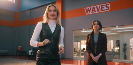 Kate Hudson es Isla Gordon, una mujer con reputación de cabra loca de joven que tiene que demostrar que vale para presidir un equipo de la NBA.