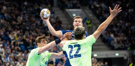 Petrus y Carlsbogard se emplean a fondo en defensa