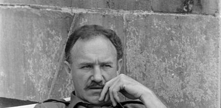Gene Hackman awaits filming during production of 
