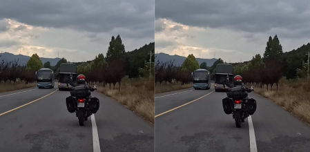 Un español que recorre países en moto enseña cómo conducen los chinos y la gente alucina: “Tampoco hay mucha diferencia con España”