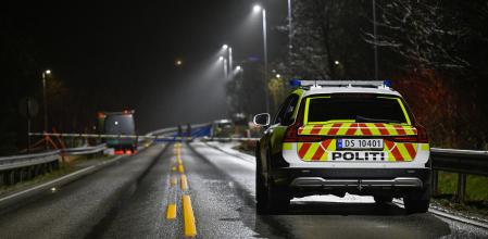 28 December 2024, Norway, Klepp: Police work at the scene after a man in his 40s and two police officers were injured in a shootout. The man in his 40s and one of the police officers were critically injured and later died from their injuries. Photo: Carina Johansen/NTB/dpa