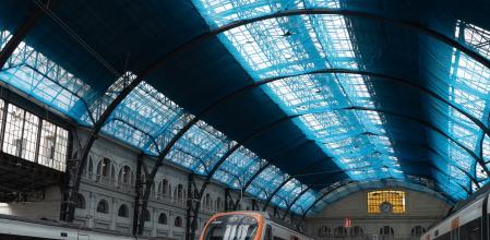 Un Rodalies en la estación de França de Barcelona. 