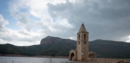 En la imatge, l'embassaments de Sau, les reserves hídriques del qual s'han triplicat gràcies a les pluges de les últimes setmanes