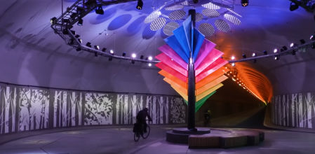 El túnel Fyllingsdalstunnelen, el más largo del mundo para ciclistas y peatones, destaca por su diseño innovador 