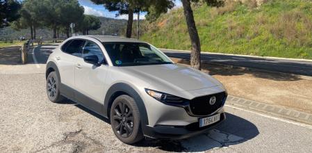 Sin ser deportivo, el motor híbrido de 140 CV ofrece un rendimiento muy aceptable en cualquier situación&nbsp;