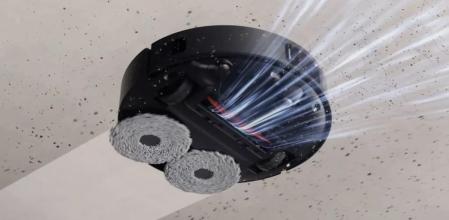 Dispone de doble mopa giratoria para mejorar el fregado