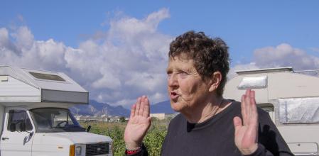 Begoña, una mujer de 61 años, es una de los 156 autocaravanistas que han sido identificados por el Ayuntamiento de Palma que podrán seguir viviendo acampados en sus vehículos&nbsp;&nbsp;