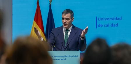 Sánchez protagonizó un acto en defensa de la universidad pública