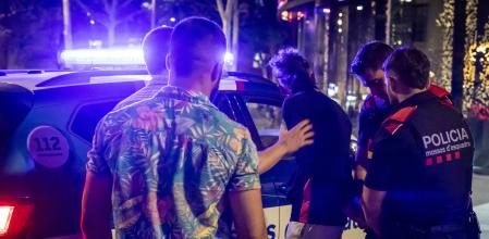 Los Mossos detienen a un ladrón multirreincidente en un dispositivo especial en Barcelona