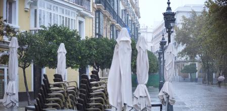 Durante la primera mitad del día lloverá con intensidad en el sur de la Península y por la tarde se&nbsp;extenderán al resto de la Península&nbsp;