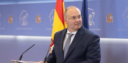 El portavoz del PP en el Congreso, Miguel Tellado, durante la rueda de prensa de este martres&nbsp;
