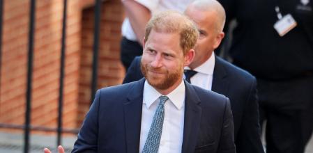 El príncipe Enrique en Londres el pasado 8 de abril para su juicio por el acceso a guardaespaldas de la policía británica.&nbsp;