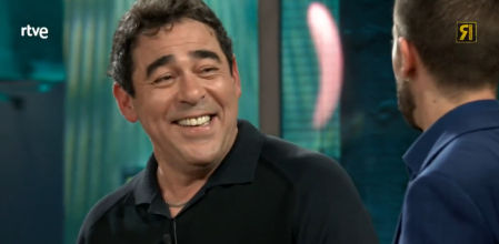 Pablo Chiapella confiesa que en casa han rebautizado el sexo como “echar un Broncano” tras 18 años de relación con Natalia