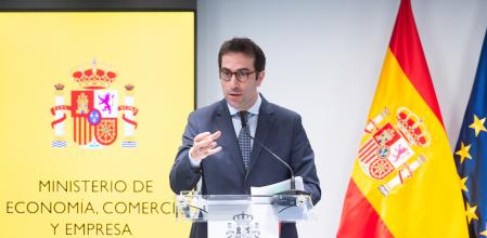 El ministro de Economía, Comercio y Empresa, Carlos Cuerpo, ofrece una rueda de prensa&nbsp;