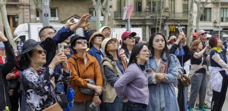 Turistas asiáticos en Barcelona