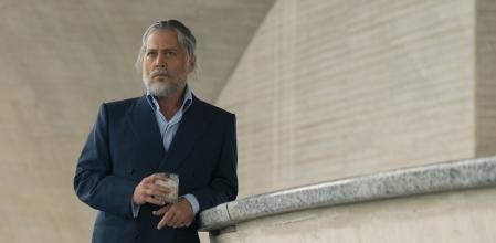 Johnny Depp en la primera imagen oficial del filme 'Day Drinker'.