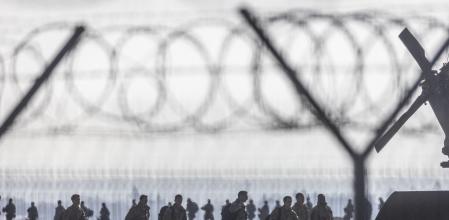 Soldados norteamericanos en el aeropuerto polaco de Jasionka-Rzeszow, cerca de Ucrania