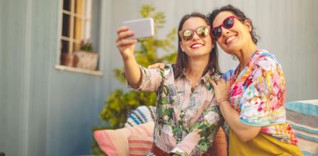 8 gafas de sol que combinan con todo perfectas para sorprender en el Día de la Madre