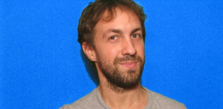 Alan Daitch incita a ser educados con la IA