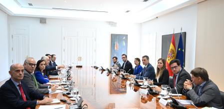Reunión de Sánchez con representantes de las eléctricas