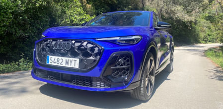 A la espera del próximo RS Q5, el Audi S Q5 es la versión más deportiva de la gama