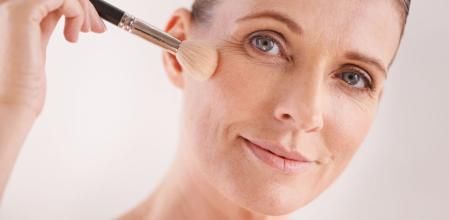 Las brochas son esenciales para aplicar el maquillaje