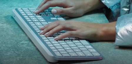 Está disponible en dos magníficos colores