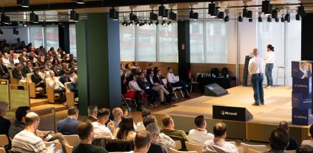 En el evento anual de Softeng con Microsoft (Max Innovation Day).