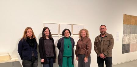 Roser Sanjuan, directora en funciones de La Panera, en el centro, en la presentación de la programación de este año.