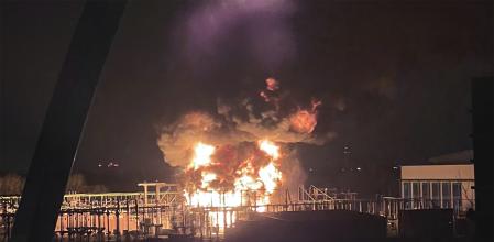 Incendio en la subestación de North Hyde que llevó al cierre de Heathrow.