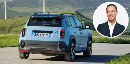 Sébastien Guigues, director general de Renault Iberia defiende la necesidad de vender coches como el Renault 4 E-Tech para la expansión de la movilidad eléctrica