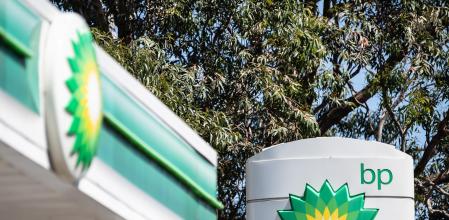 Sydney (Australia).- (FILE) - A general view of a BP service station in Sydney, Australia, 02 October 2019 (reissued 27 October 2020). BP is to release their 3rd quarter 2020 results and dividend announcement on 27 October 2020. EFE/EPA/JAMES GOURLEY AUSTRALIA AND NEW ZEALAND OUT *** Local Caption *** 55514779