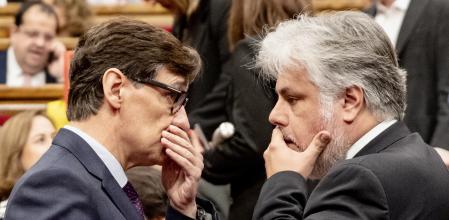 El president Illa y Albert Batet, presidente del grupo de Junts en el Parlament