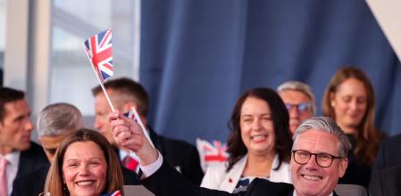 Era el segundo gran acuerdo comercial en solo tres días para el primer ministro británico, Keir Starmer. Primero, con India. Y el jueves, el premio gordo, Estados