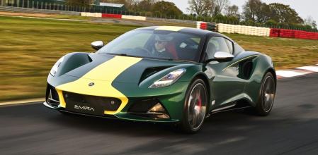 El precio de venta del Emira Clark Edition se sitúa en 140.000 euros.